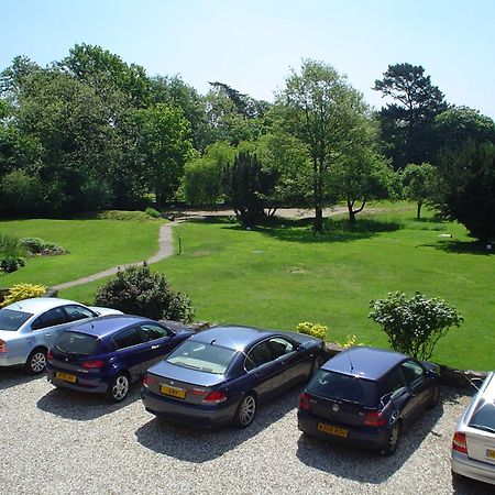 Farnham House Hotel Exterior foto