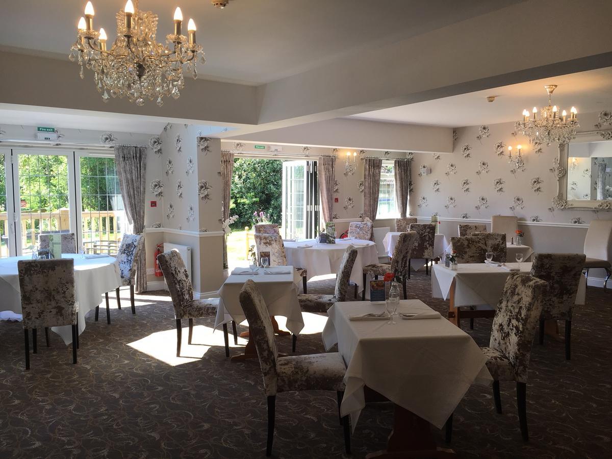 Farnham House Hotel Exterior foto